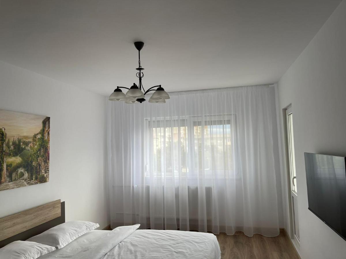 Angels Apartment 2 Oradea Exteriör bild